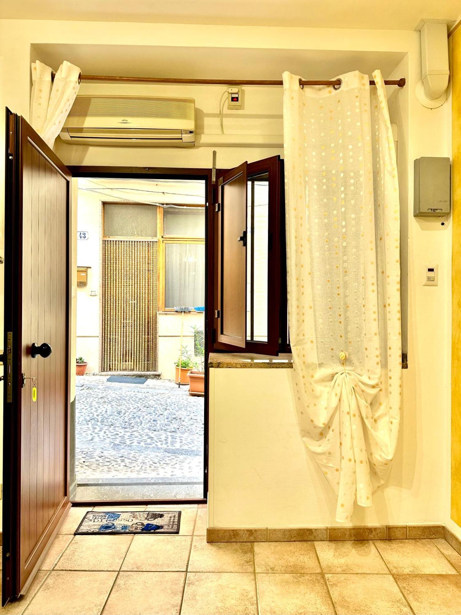 Il Rifugio Del Marinaio By Housilia Apartment Cefalu Luaran gambar